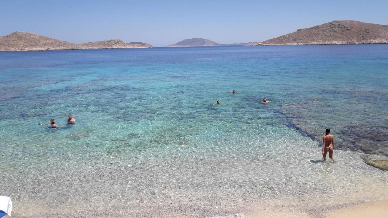 Villa Afroditi Chalki Town Екстериор снимка